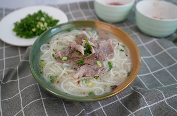 蕉岭原味汤粉王培训